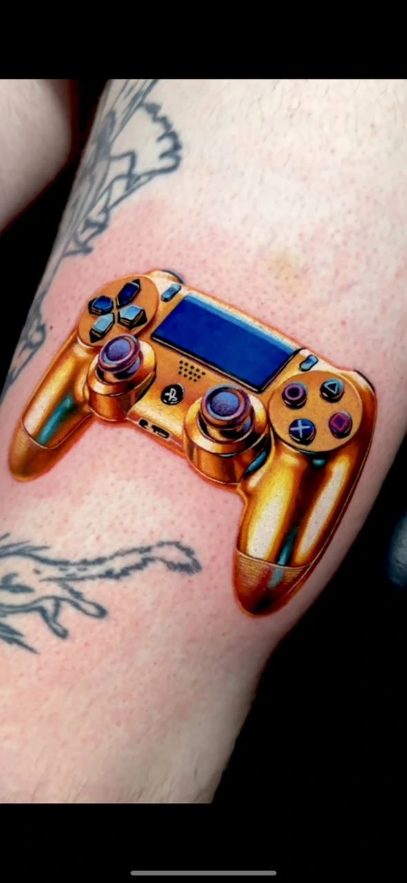 Custom Realism Tattoo - Seattle Tattoo Shop