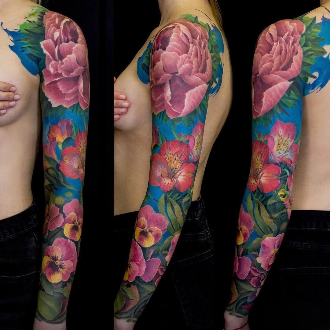 Geometric Art - Professional Seattle Tattoo Studio